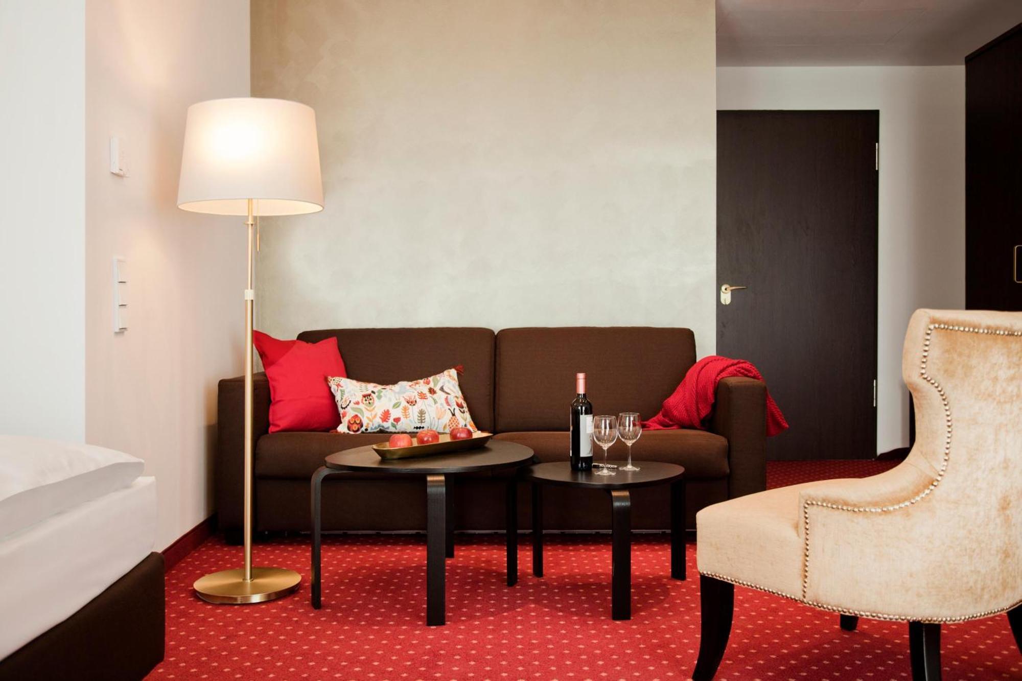 Gold Palais Hotel Берлин Екстериор снимка