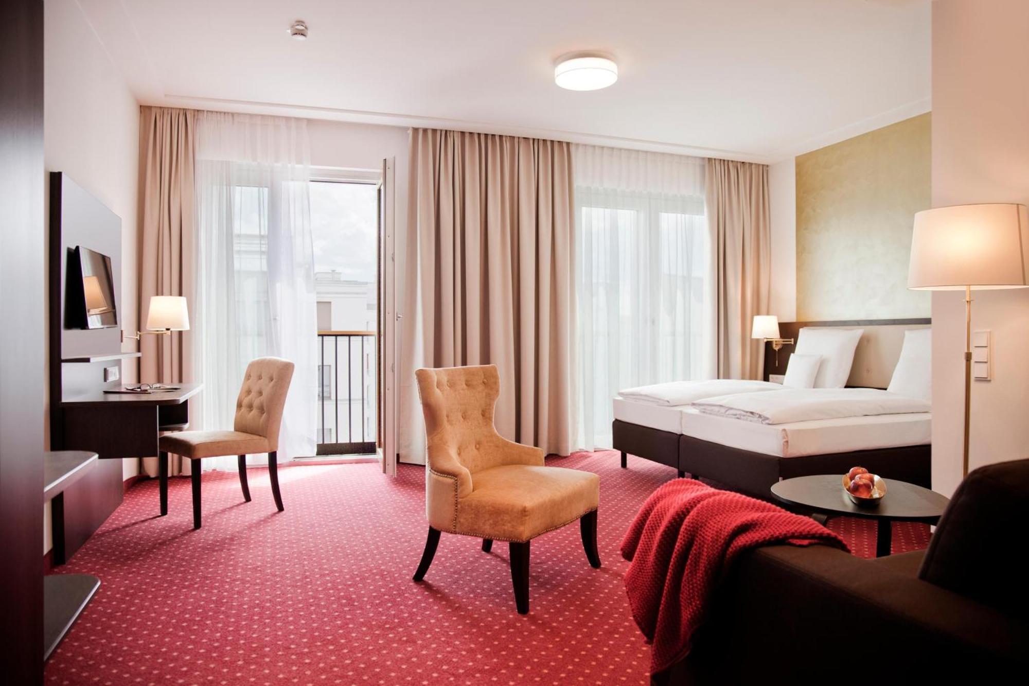 Gold Palais Hotel Берлин Екстериор снимка